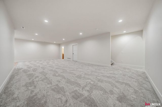 3510 Tree Line Drive, Lincoln, NE 68516