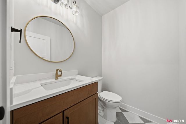 3510 Tree Line Drive, Lincoln, NE 68516