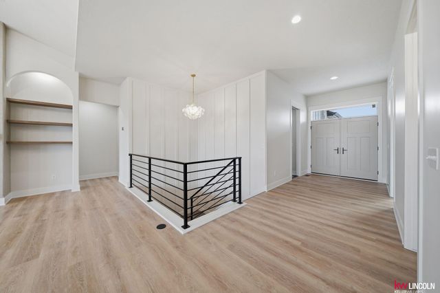 3510 Tree Line Drive, Lincoln, NE 68516