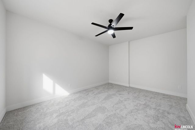 3510 Tree Line Drive, Lincoln, NE 68516