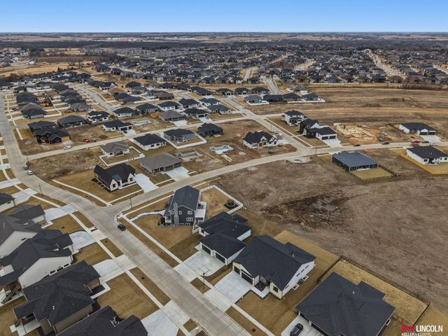 3510 Tree Line Drive, Lincoln, NE 68516