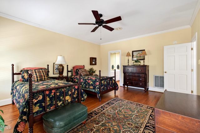 2733 Toxey Drive, Raleigh, NC 27609