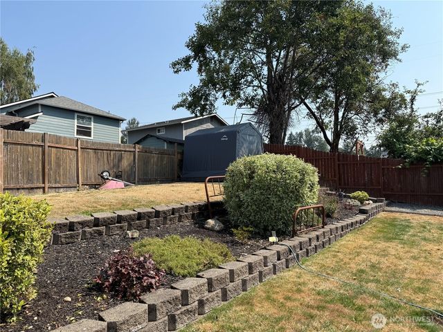 6721 20th Street NE, Tacoma, WA 98422