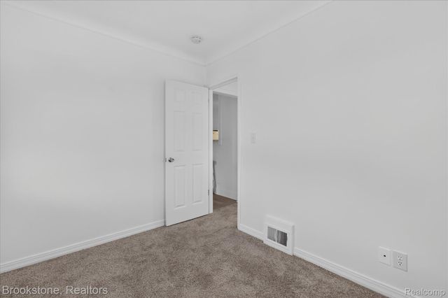 19064 Toepfer Drive, Eastpointe, MI 48021