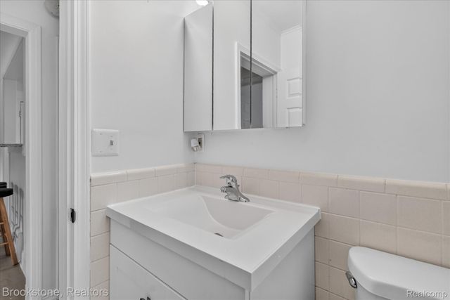 19064 Toepfer Drive, Eastpointe, MI 48021