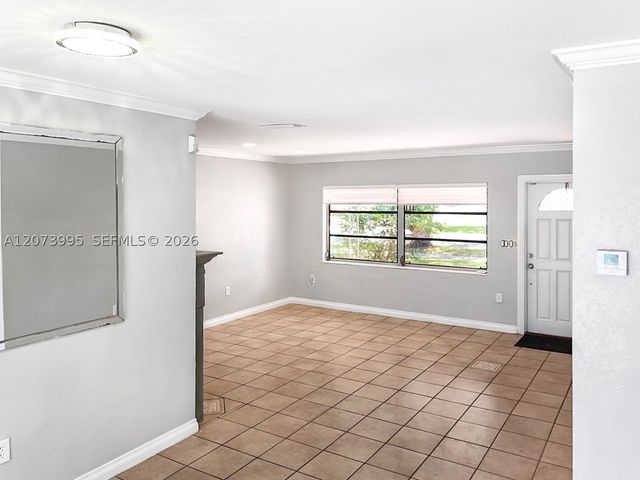 7505 Cleveland St, Hollywood, FL 33024