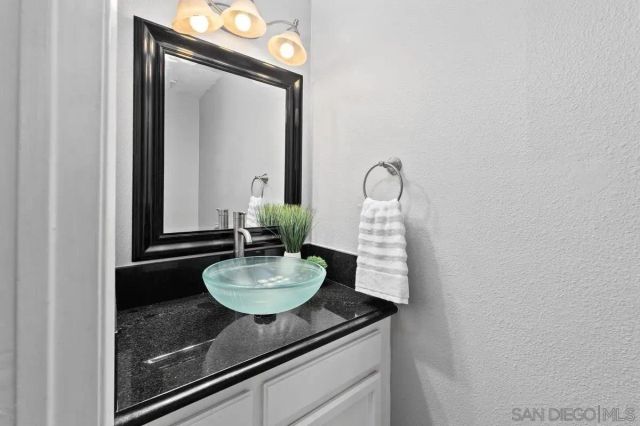 686 Seacoast Dr., Imperial Beach, CA 91932
