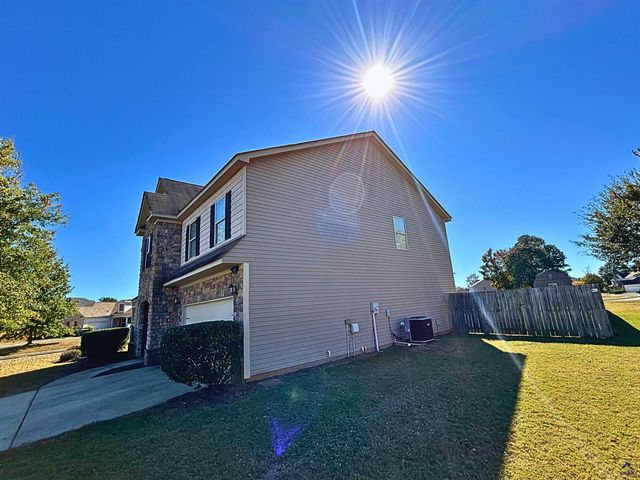 206 Christopher Drive, Byron, GA 31008