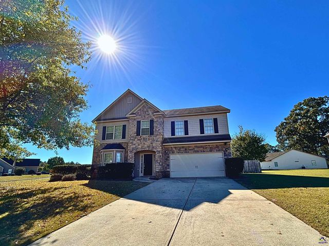 206 Christopher Drive, Byron, GA 31008