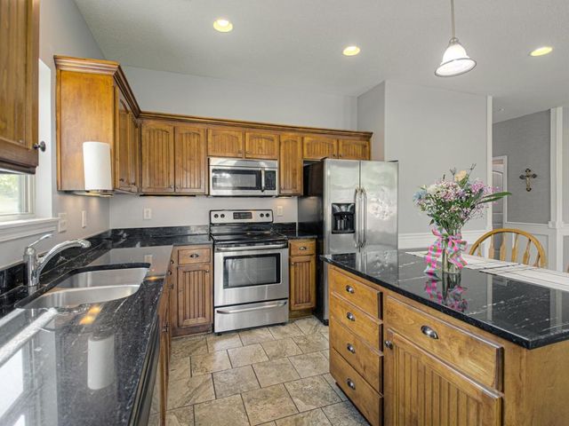 1111 SE Oak Ridge Drive, Oak Grove, MO 64075