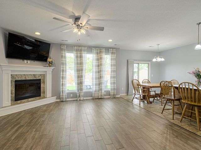 1111 SE Oak Ridge Drive, Oak Grove, MO 64075