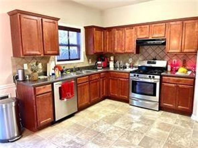 2068 Executive Drive, Duluth, GA 30096