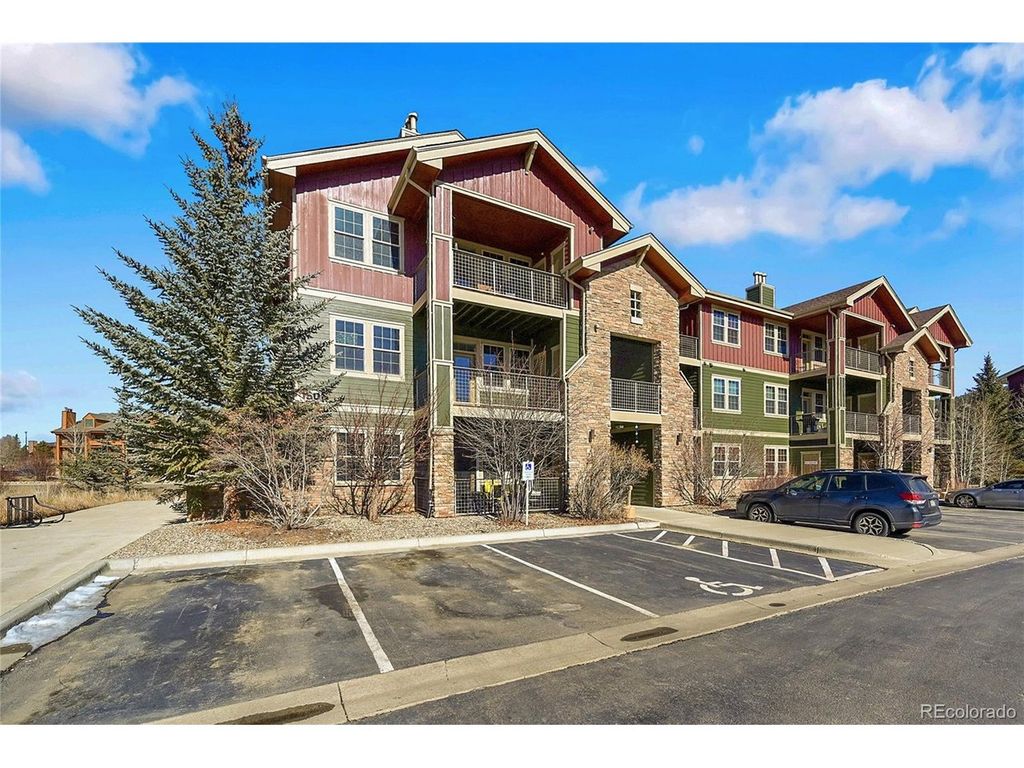 150 Village Rd A302, Granby, CO 80446