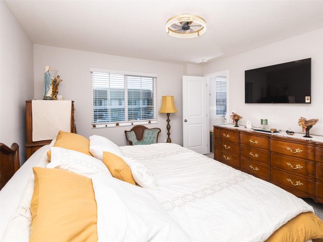 152 CAPE HONEYSUCKLE PLACE, Sanford, FL 32771