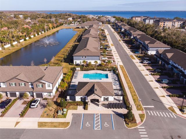 152 CAPE HONEYSUCKLE PLACE, Sanford, FL 32771