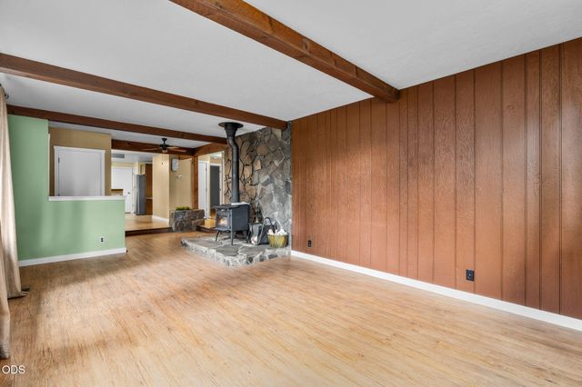 61180 Tapadera Street, Bend, OR 97702