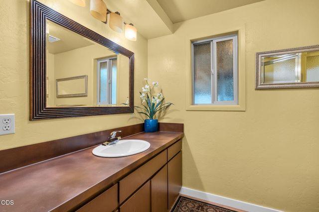61180 Tapadera Street, Bend, OR 97702