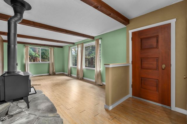 61180 Tapadera Street, Bend, OR 97702