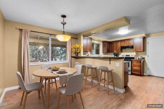 61180 Tapadera Street, Bend, OR 97702