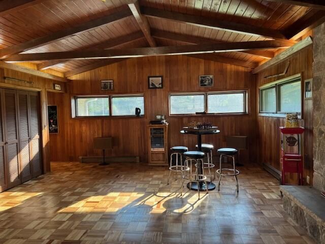 950 N Barker ROAD, Brookfield, WI 53045