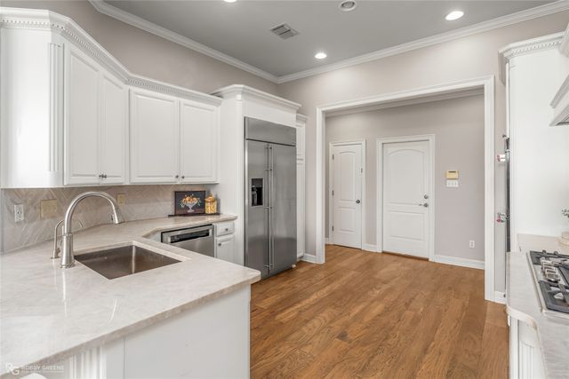 528 Hunters Run, Bossier City, LA 71111