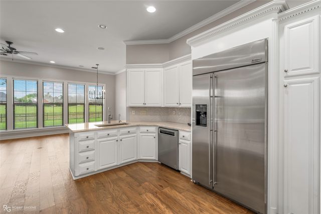 528 Hunters Run, Bossier City, LA 71111