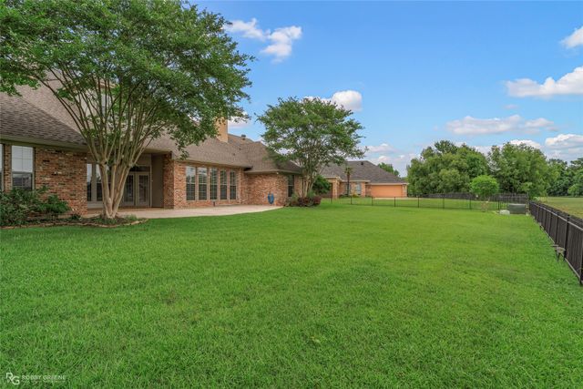 528 Hunters Run, Bossier City, LA 71111