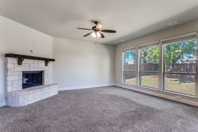 1029 Palo Oaks Drive, Burleson, TX 76028