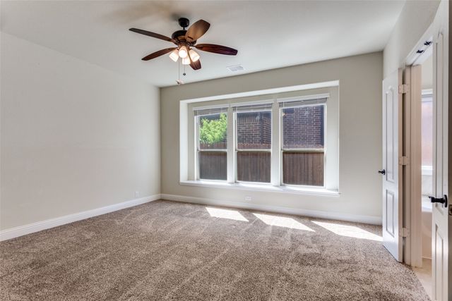 1029 Palo Oaks Drive, Burleson, TX 76028