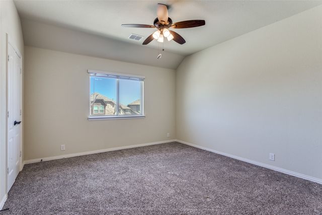 1029 Palo Oaks Drive, Burleson, TX 76028