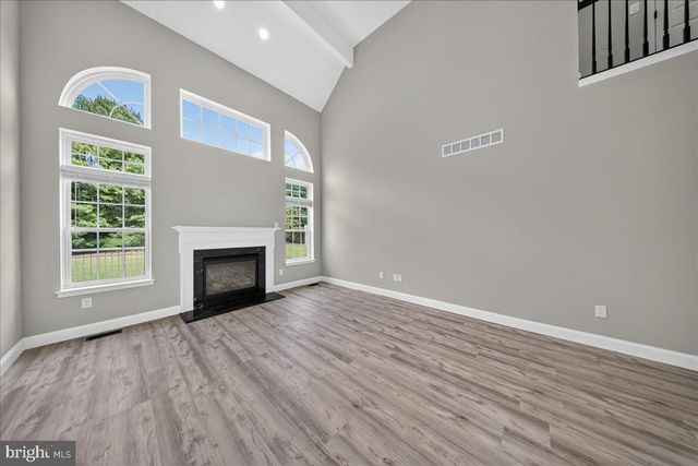 4 TRAVERTINE CT, Townsend, DE 19734