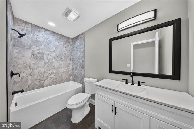 4 TRAVERTINE CT, Townsend, DE 19734