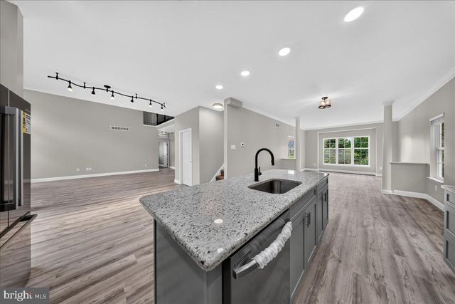 4 TRAVERTINE CT, Townsend, DE 19734