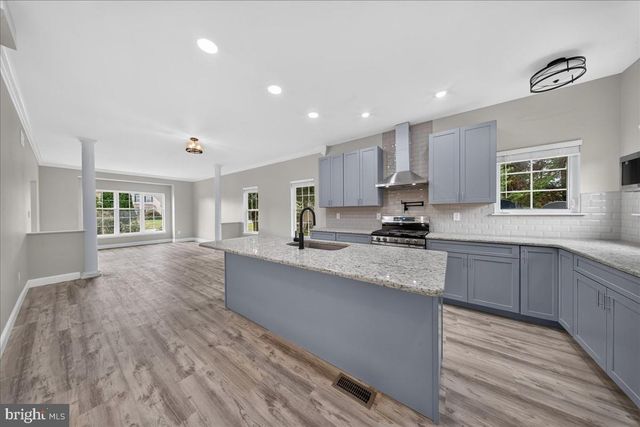 4 TRAVERTINE CT, Townsend, DE 19734