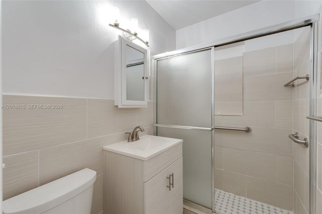 6531 SW 57th Pl, South Miami, FL 33143
