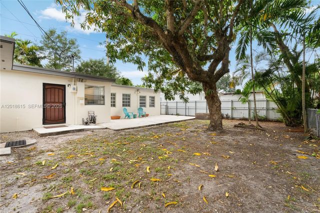 6531 SW 57th Pl, South Miami, FL 33143