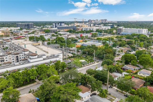 6531 SW 57th Pl, South Miami, FL 33143