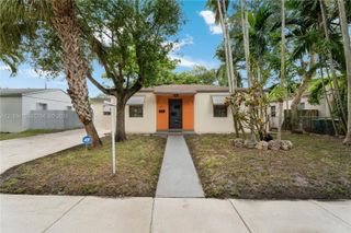 6531 SW 57th Pl, South Miami, FL 33143