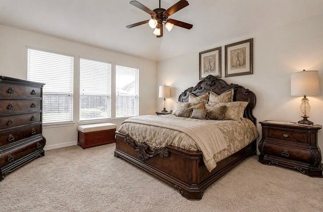 12209 Cimarron Valley Lane, Pearland, TX 77584