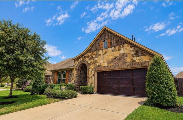 12209 Cimarron Valley Lane, Pearland, TX 77584