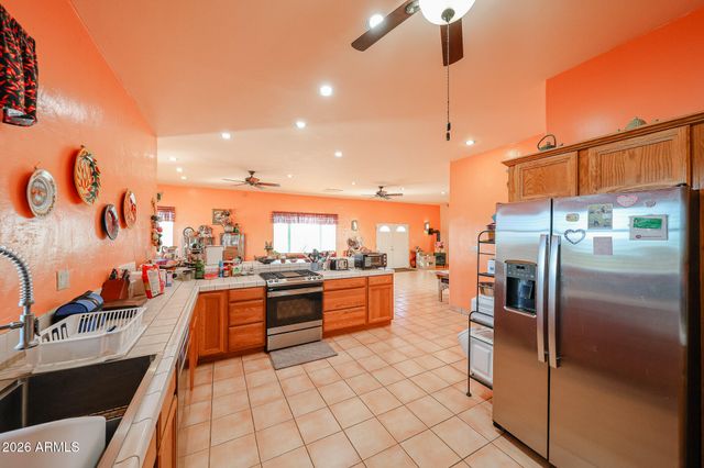 51340 W IVER Road, Aguila, AZ 85320