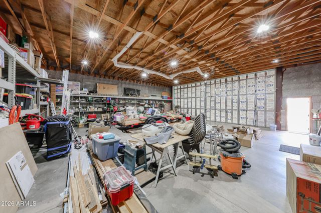 51340 W IVER Road, Aguila, AZ 85320