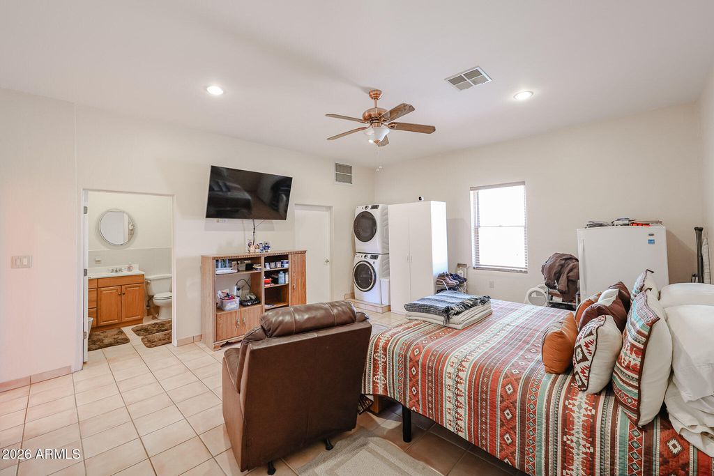 Image 34 of property listing at 51340 W IVER Road, Aguila, AZ 85320