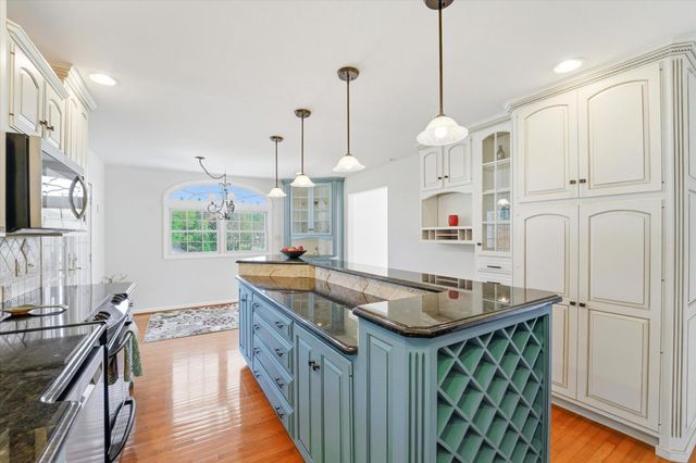 243 BAKER RD, West Brandywine, PA 19320