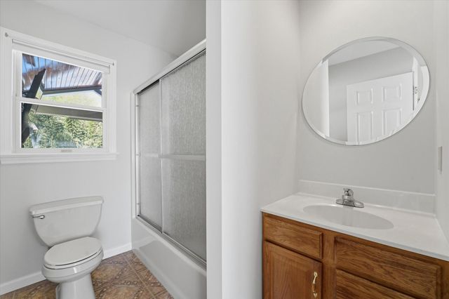 243 BAKER RD, West Brandywine, PA 19320