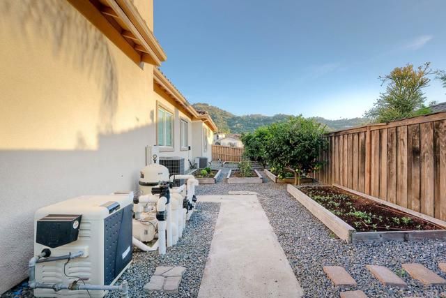 14266 Coeur D Alene Court, Valley Center, CA 92082