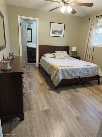 910 Glenwood Dr, Murfreesboro, TN 37129