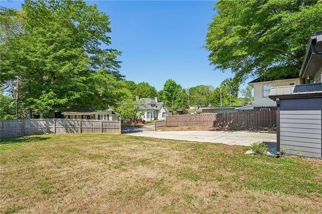 212 Hamilton Avenue, Bremen, GA 30110