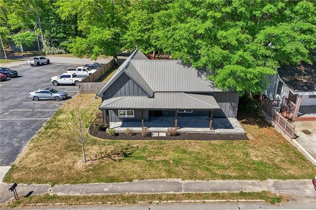 212 Hamilton Avenue, Bremen, GA 30110