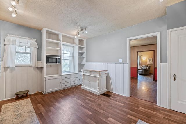 229 N BATTIN, Wichita, KS 67208